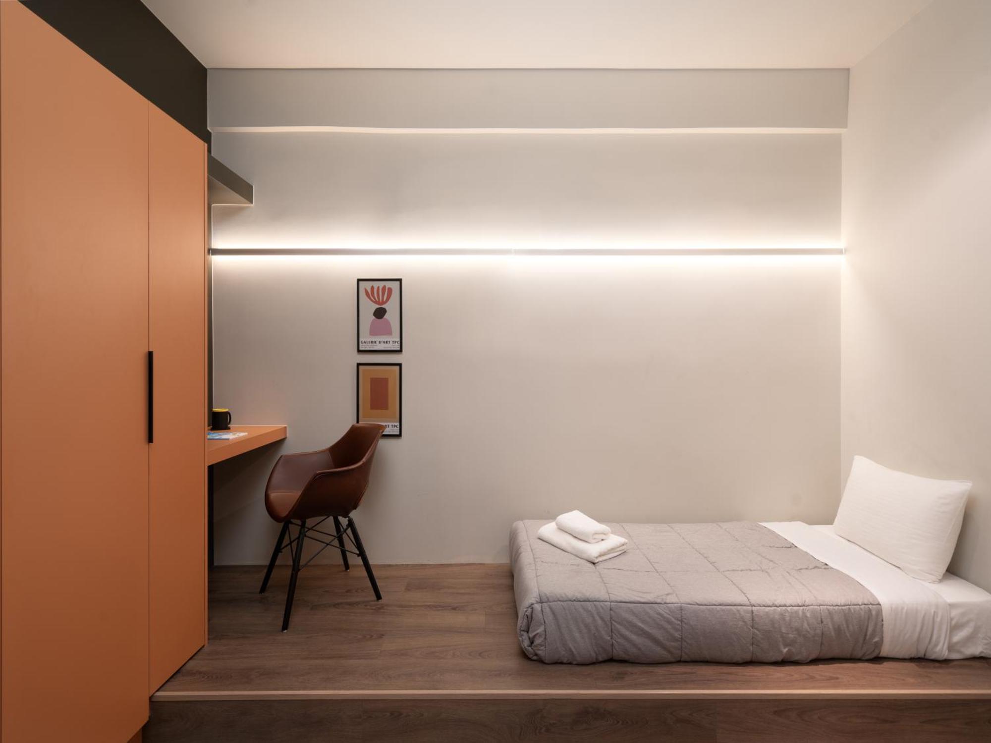 A Place 4U No6 - City Escape With Balcony Lounge & Open Living Space Athènes Extérieur photo