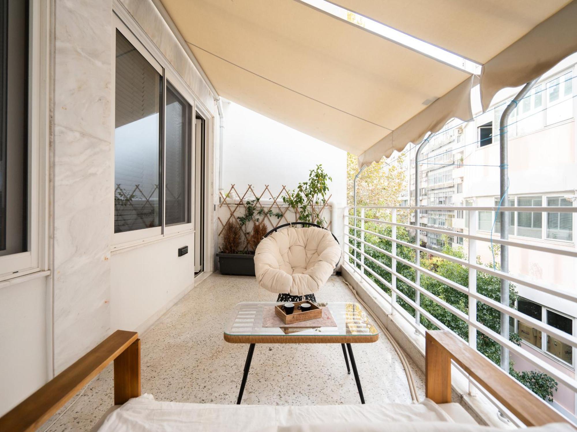 A Place 4U No6 - City Escape With Balcony Lounge & Open Living Space Athènes Extérieur photo