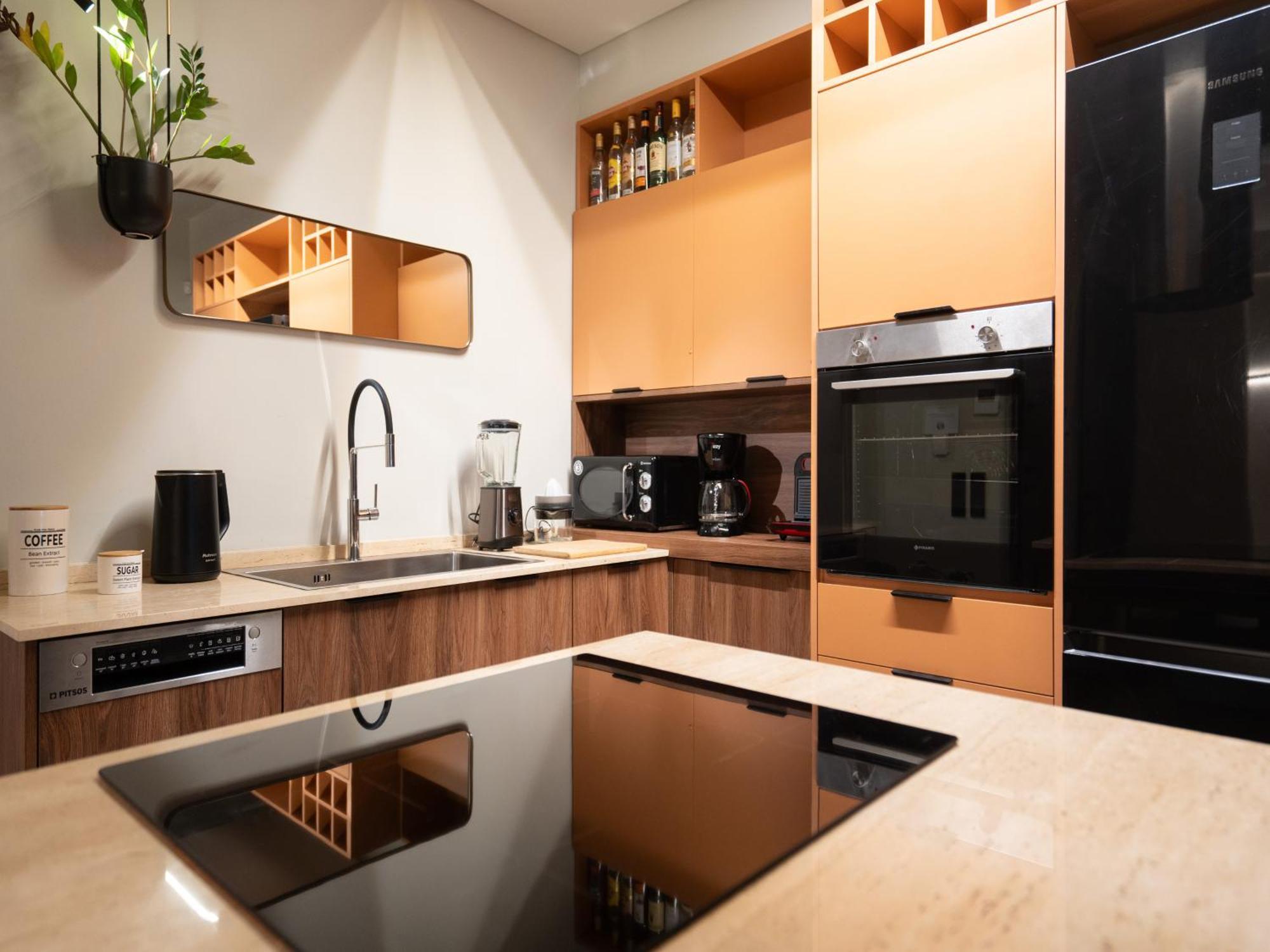 A Place 4U No6 - City Escape With Balcony Lounge & Open Living Space Athènes Extérieur photo